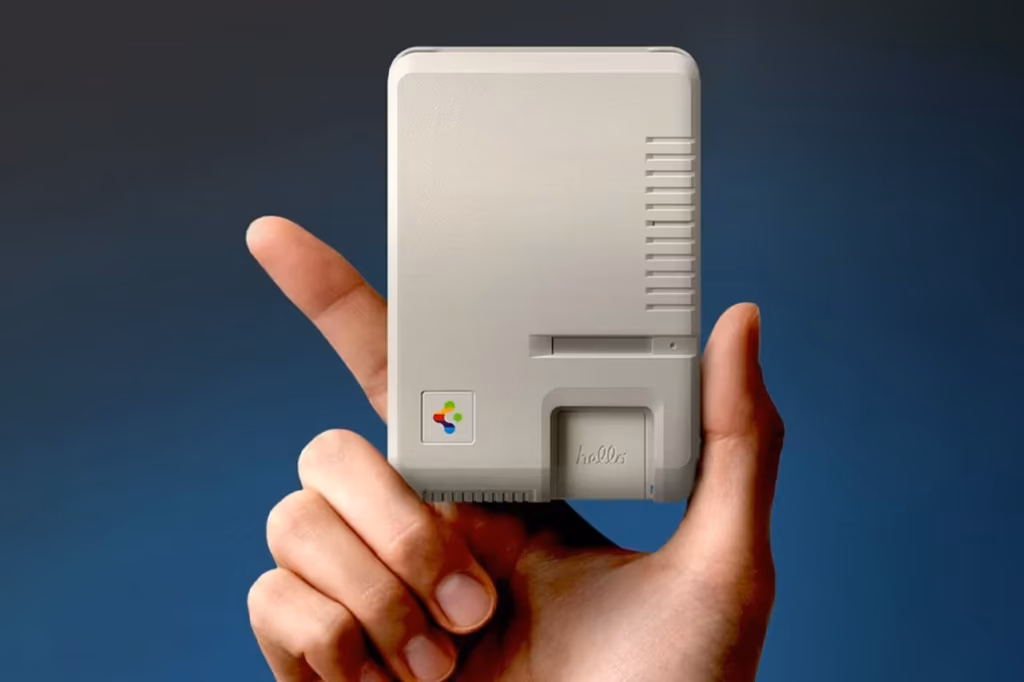 Ví card MagSafe Spigen Classic LS kích thước gọn trong lòng bàn tay